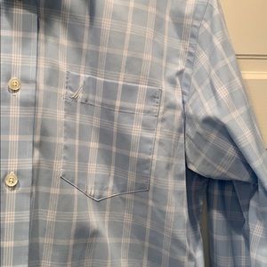 Bundle of blue nautica dress shirts! Like new